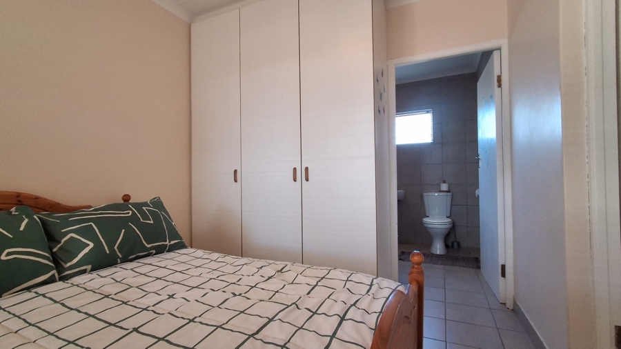 3 Bedroom Property for Sale in Stilbaai Wes Western Cape